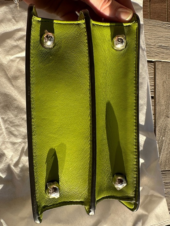 FENDI 2022 Petit Peekaboo ISeeU - Picture 3 of 10